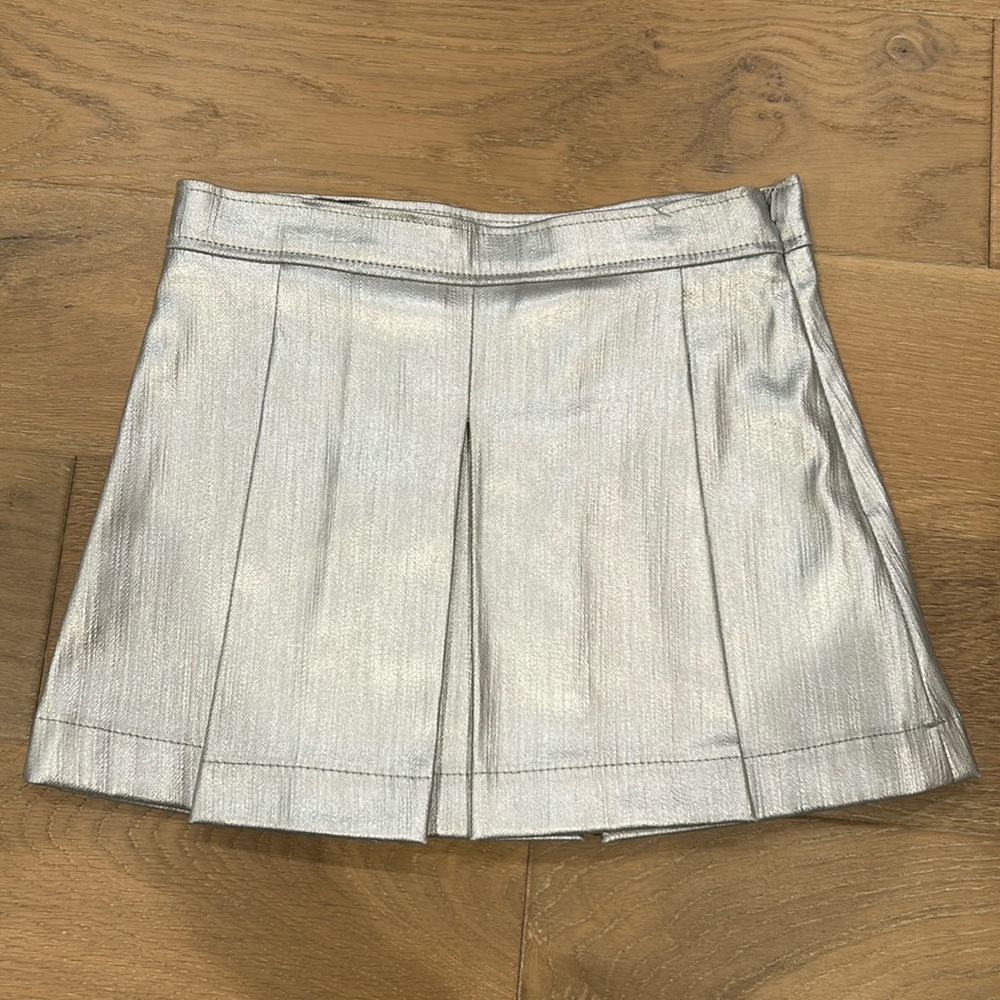 Silver Pleated Skirt!